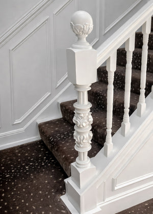 Old French Newel Post NP029